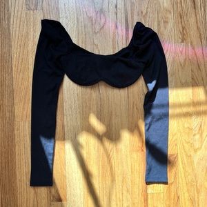 Becca Longsleeve Crop Top